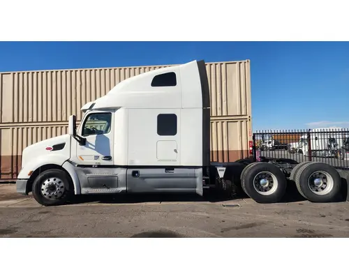PETERBILT 579 Vehicle For Sale