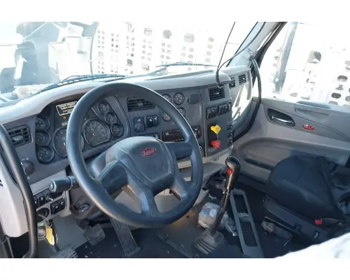 PETERBILT 579 Vehicle For Sale