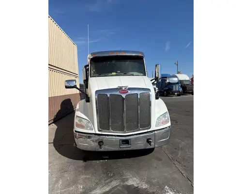 PETERBILT 579 Vehicle For Sale