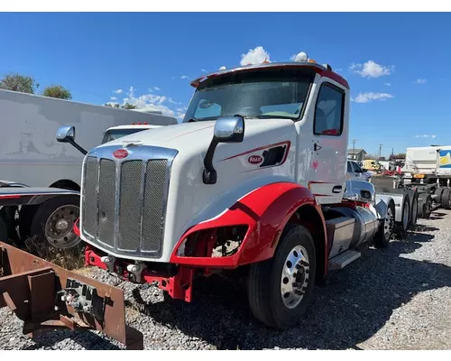 PETERBILT 579 Vehicle For Sale