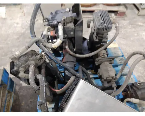 PETERBILT 579 WET KIT