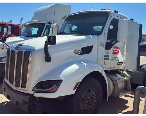 PETERBILT 579 WHOLE TRUCK FOR RESALE