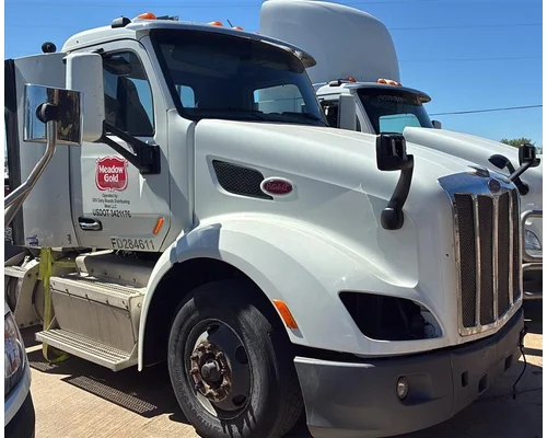 PETERBILT 579 WHOLE TRUCK FOR RESALE