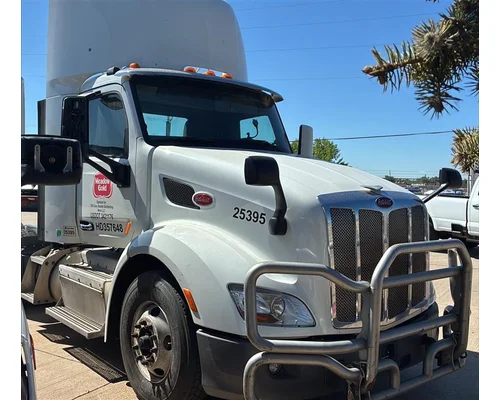 PETERBILT 579 WHOLE TRUCK FOR RESALE