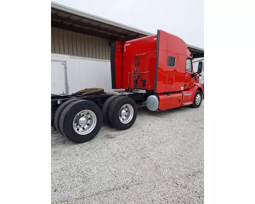 PETERBILT 579 WHOLE TRUCK FOR RESALE