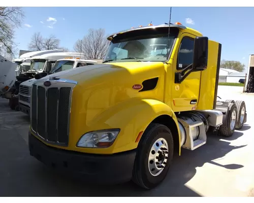 PETERBILT 579 WHOLE TRUCK FOR RESALE