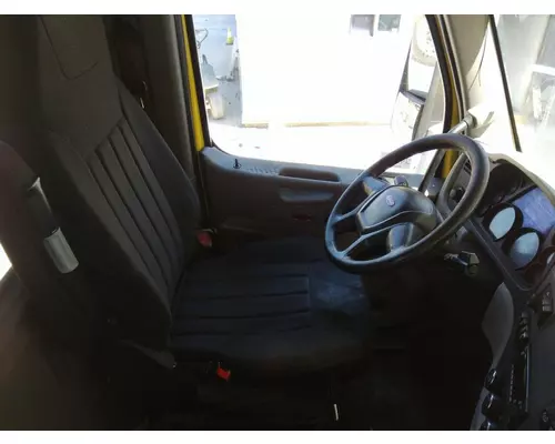 PETERBILT 579 WHOLE TRUCK FOR RESALE
