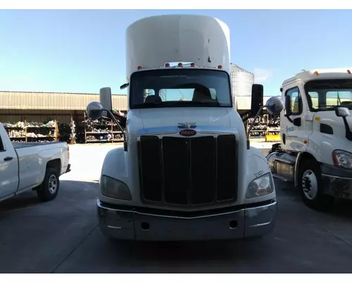 PETERBILT 579 WHOLE TRUCK FOR RESALE