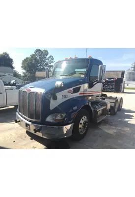 PETERBILT 579 WHOLE TRUCK FOR RESALE