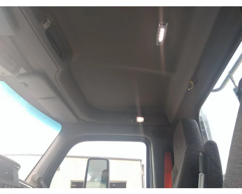 PETERBILT 579 WHOLE TRUCK FOR RESALE