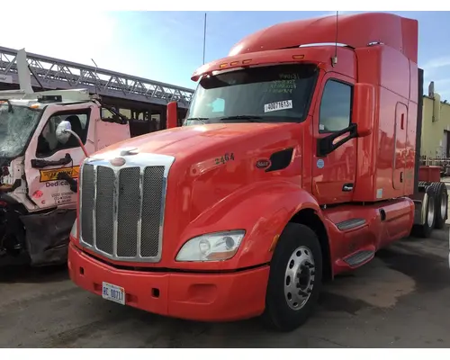 PETERBILT 579 WHOLE TRUCK FOR RESALE