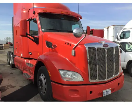 PETERBILT 579 WHOLE TRUCK FOR RESALE