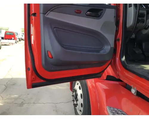 PETERBILT 579 WHOLE TRUCK FOR RESALE