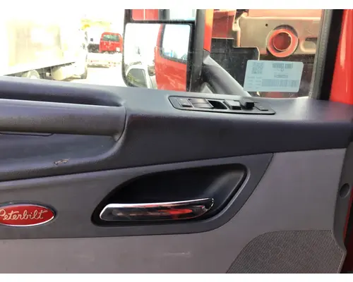 PETERBILT 579 WHOLE TRUCK FOR RESALE