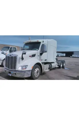 PETERBILT 579 WHOLE TRUCK FOR RESALE
