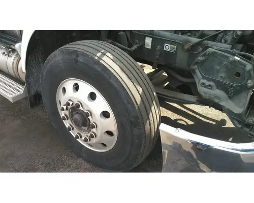 PETERBILT 579 WHOLE TRUCK FOR RESALE