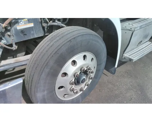 PETERBILT 579 WHOLE TRUCK FOR RESALE