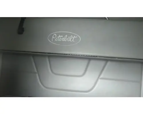 PETERBILT 579 WHOLE TRUCK FOR RESALE