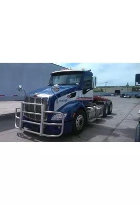 PETERBILT 579 WHOLE TRUCK FOR RESALE