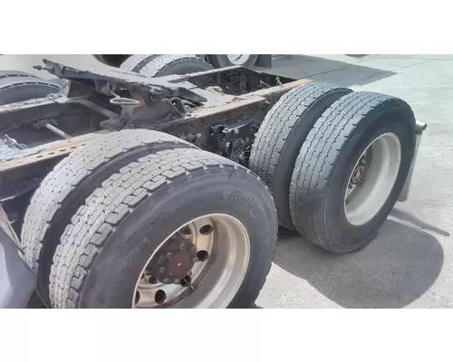 PETERBILT 579 WHOLE TRUCK FOR RESALE