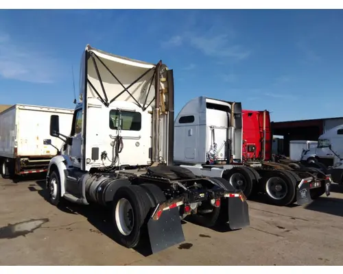 PETERBILT 579 WHOLE TRUCK FOR RESALE