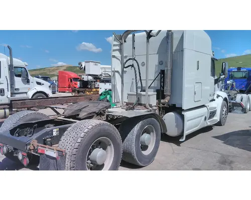 PETERBILT 579 WHOLE TRUCK FOR RESALE
