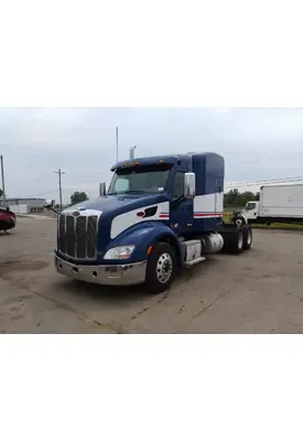 PETERBILT 579 WHOLE TRUCK FOR RESALE