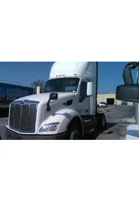PETERBILT 579 WHOLE TRUCK FOR RESALE