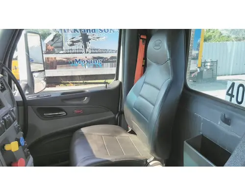 PETERBILT 579 WHOLE TRUCK FOR RESALE