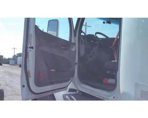 PETERBILT 579 WHOLE TRUCK FOR RESALE