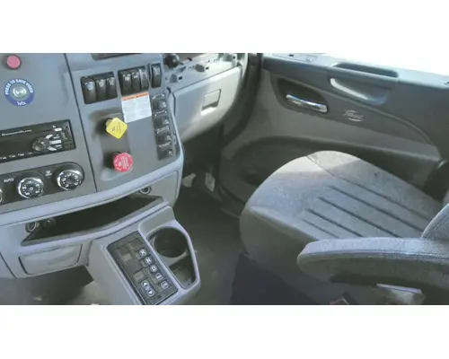 PETERBILT 579 WHOLE TRUCK FOR RESALE