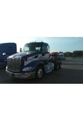 PETERBILT 579 WHOLE TRUCK FOR RESALE