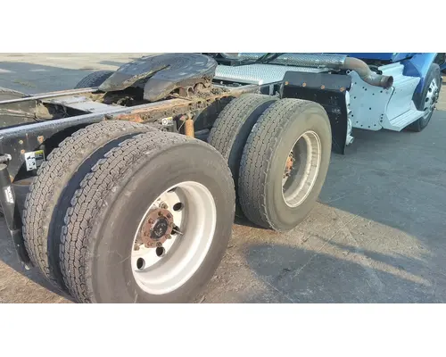 PETERBILT 579 WHOLE TRUCK FOR RESALE