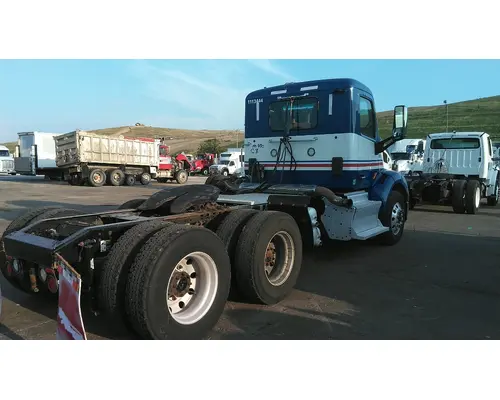 PETERBILT 579 WHOLE TRUCK FOR RESALE