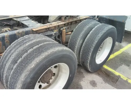 PETERBILT 579 WHOLE TRUCK FOR RESALE