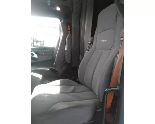 PETERBILT 579 WHOLE TRUCK FOR RESALE