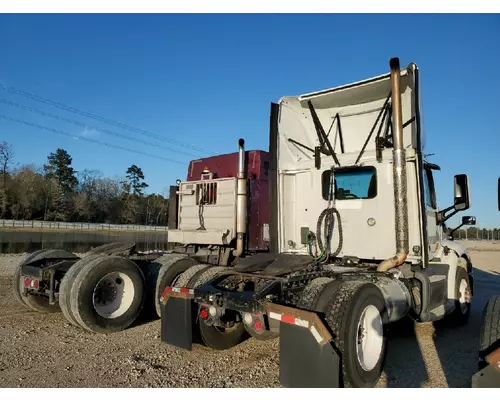 PETERBILT 579 WHOLE TRUCK FOR RESALE