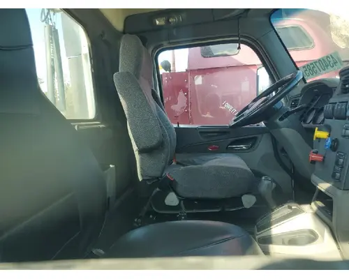 PETERBILT 579 WHOLE TRUCK FOR RESALE