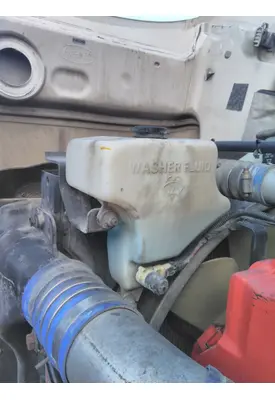 PETERBILT 579 WINDSHIELD WASHER RESERVOIR