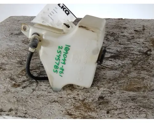 PETERBILT 579 WINDSHIELD WASHER RESERVOIR