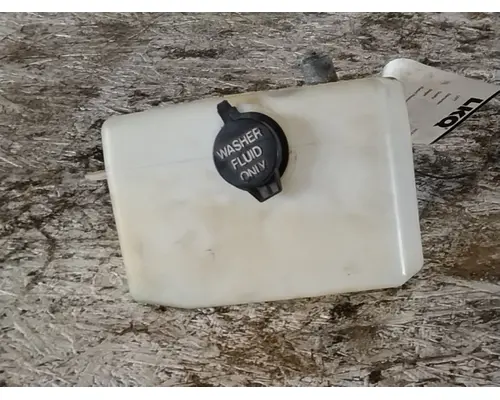 PETERBILT 579 WINDSHIELD WASHER RESERVOIR