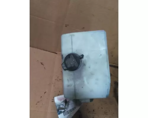 PETERBILT 579 WINDSHIELD WASHER RESERVOIR