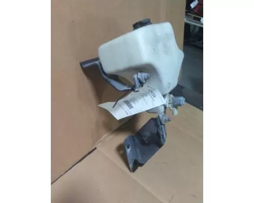 PETERBILT 579 WINDSHIELD WASHER RESERVOIR