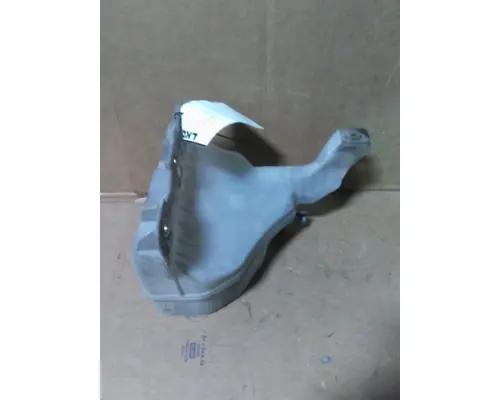 PETERBILT 579 WINDSHIELD WASHER RESERVOIR