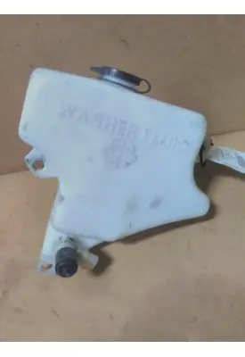 PETERBILT 579 WINDSHIELD WASHER RESERVOIR