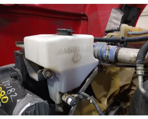 PETERBILT 579 WINDSHIELD WASHER RESERVOIR
