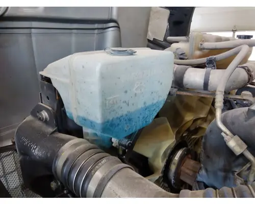 PETERBILT 579 WINDSHIELD WASHER RESERVOIR