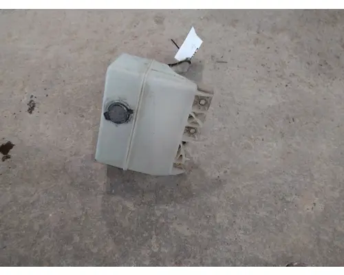 PETERBILT 579 WINDSHIELD WASHER RESERVOIR