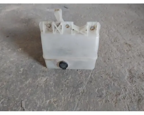 PETERBILT 579 WINDSHIELD WASHER RESERVOIR