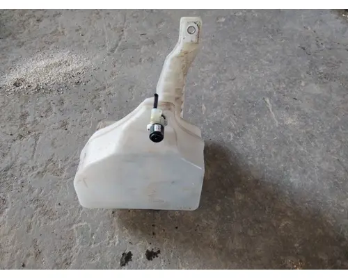 PETERBILT 579 WINDSHIELD WASHER RESERVOIR